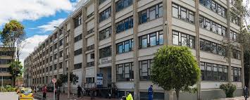 Mineducación investiga irregularidades en concurso de notarios en Colombia - Imagen principal del artículo