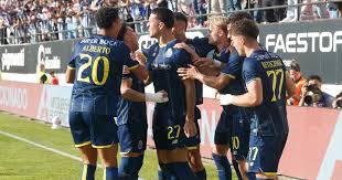 Bis de Deniz Gul na Amadora deixa FC Porto mais perto do título (vídeo)