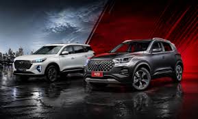 Chery Tiggo X e Arrizo X: novos SUV e sedã híbridos chegam com até 476 cv e tecnologia de luxo