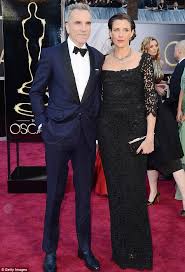 Résultat de recherche d'images pour "brown shoes blue tux"