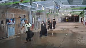 تردد شبانه و پرحجم زائران اربعین حسینی از مرز مهران + فیلم