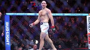 UFC 328 odds, lines, predictions, time: Khamzat Chimaev vs. Sean Strickland picks from elite MMA expert