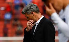 Sufre Fernando Ortiz: los dos fichajes que se le están por caer a Colo Colo