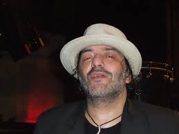 Rachid Taha rolls his rrrrrrr&#39;s, and lets his husky sound build song after song, crescendoing to climax, and the effect of him and his band recently at the ... - DSCF0472