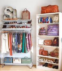 Resultado de imagem para closet em pequeno espaço
