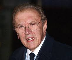 facebook twitter like save share group discuss. By msnbc staff. British Broadcaster David Frost has died of a heart attack at 74. Max Nash/AFP/Getty Images - davidfrost