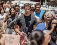 images?q=tbn:ANd9GcQfuXOI0uXhWKMNMShksXu1RpfHySl8aiI9ivdx_fEs4r8LedTw_KnFrPZJyDwN Os governos e as ações na educação para o Nordeste