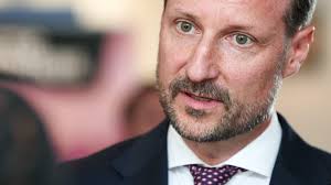 Kronprins Haakon i Japan: –⁠ Ingrid Alexandra planlegger å komme hjem