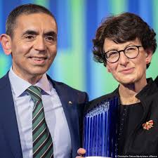 Biontech'in kurucuları Şahin ve Türeci şirketten ayrılıyor