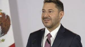 ISSSTE trabaja para evitar la expedición de licencias sin sustento médico: Batres