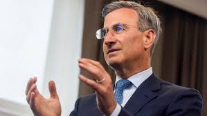 Banking : la rencontre qui retient son souffle — image 2