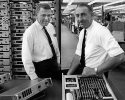 Image of HP founders Bill Hewlett and David Packard