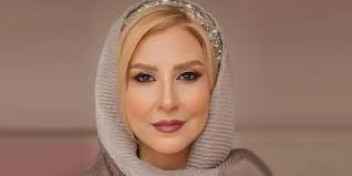 مرجانه گلچین با استایلی جسورانه که اصلا مناسب آب و هوای فصل نبود!