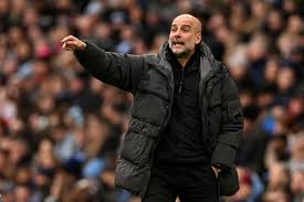 Dirigentes da Federação Italiana se reúnem com Guardiola para tentar convencê-lo a treinar a seleção, diz jornal