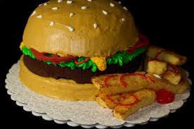 Résultat de recherche d'images pour "cheeseburger that looks like cake"