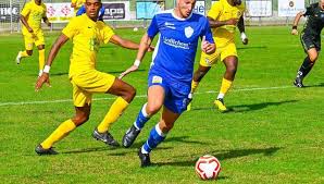 Uruguayo Triunfa Lejos: Del Fútbol Ex-URSS a Nueva Regulación Cripto - Imagen principal del artículo