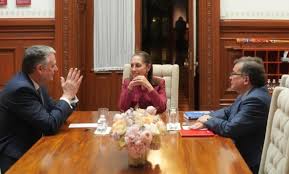 Sheinbaum se reúne con directores de HSBC