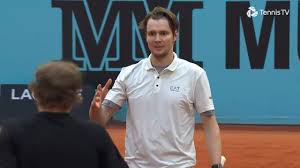 Highlights: Bublik wins two tie-breaks, defeats Michelsen in Madrid 2025