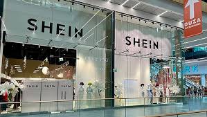 Shein Débarque en France! Magasins Permanents: Bonne ou Mauvaise Idée?
