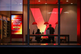 Verizon to Cut About 3,000 Jobs, Divest Itself of Some Retail Stores