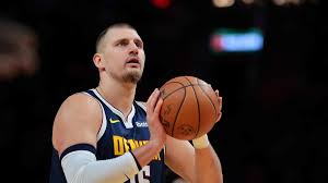 Nuggets’ Nikola Jokic nears record that took Kareem 1,560 games