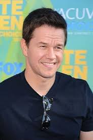 Wahlberg brothers pay for NY co.&#39;s &#39;burger&#39; name - mark_wahlberg-300x450