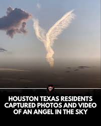 A couple months ago, residents in Houston Texas stopped in their tracks when they observed a cloud that almost perfectly resembled an angel in the sky looking down on them. Here are