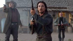 Christian Bale e Russell Crowe duelam no faroeste indicado a 2 Oscars que está na Netflix