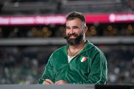 👀 All eyes on Jason Kelce’s pump-up dance | Morning Newsletter