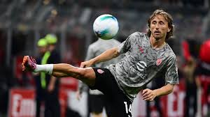 ¡Modric Debuta en la Serie A! Milan Empata con Cremonese en Vibrante Partido - Imagen principal del artículo
