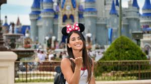 Who is Messi married to? This is the Argentina legends wife Antonela Roccuzzo