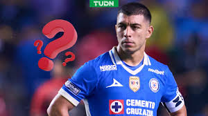 ¿Se va de Cruz Azul? Lira no jugará frente al Atlas