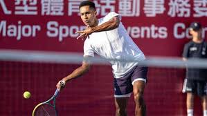 Mmoh vence Khachanov; Bublik inicia bem em Hong Kong