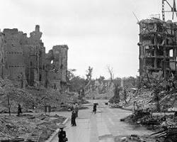 Image of destroyed Berlin in 1945