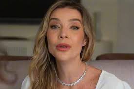 Luiza Possi lamenta cancelamento após se tornar evangélica