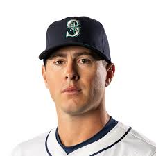 Dylan Moore drawing interest from Red Sox