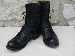 Résultat de recherche d'images pour "combat boots men"