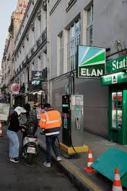 Rising Fuel Prices Force Central Banks into Tough Decisions