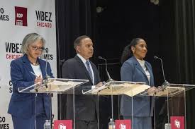 As Senate race tightens, Kelly benefits from super PAC war between Krishnamoorthi, Stratton