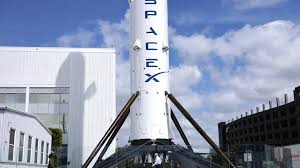 Fragmento de un cohete de SpaceX se estrellará contra la Luna
