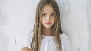 Résultat de recherche d'images pour "photos des belle petites filles"