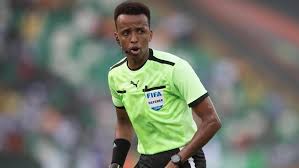 Árbitro somalí Omar Abdulkadir Artan se queda fuera de Estados Unidos a días del Mundial 2026