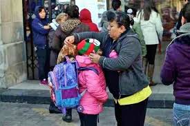 Descarta Estado suspender clases por el frente frío