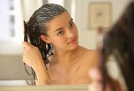 Résultat de recherche d'images pour "image cheveux hydratés"