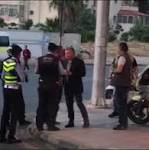 بالفيديو: ملك الأردن يتناول طعام