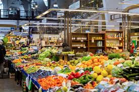 Wielkie zmiany na majówkę 2026. Tak będzie działał handel