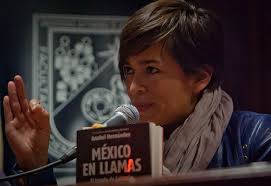 Ecrivain et journaliste Anabel hernandez a publié plusieurs livres d&#39;investigation mettant en cause la collusion entre les narcotrafiquants et certains ... - anabel_0_0