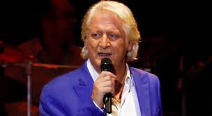 "Avec le pognon des gens" : Patrick Sébastien tacle Nagui, le torchon brûle entre les deux animateurs