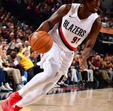 It’s time for Basketball: Spurs at Portland Trail Blazers