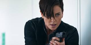 MovieWeb - News update